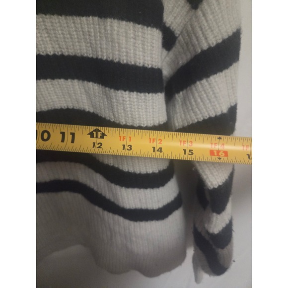 Everlane Cloud Oversized Half-Zip Striped Wool Sweater Cream Navy 1105738960 - Picture 7 of 7